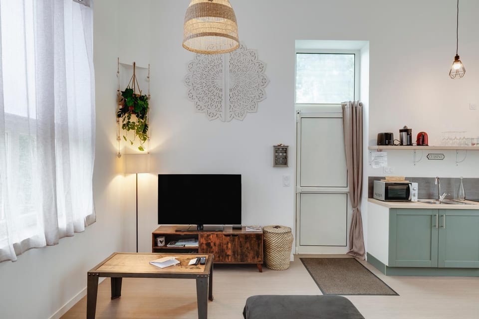 Property building, Living room