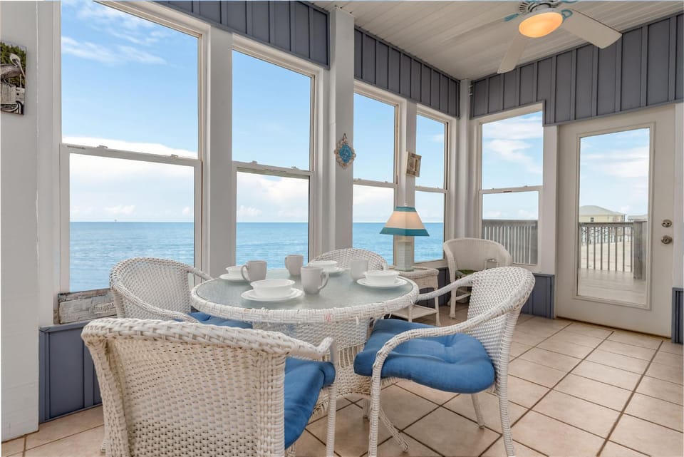 Blue Haven House in Dauphin Island