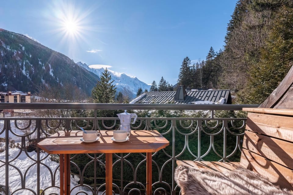 Winter, View (from property/room), Balcony/Terrace, Mountain view