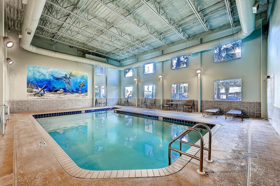 Swimming pool, Swimming pool