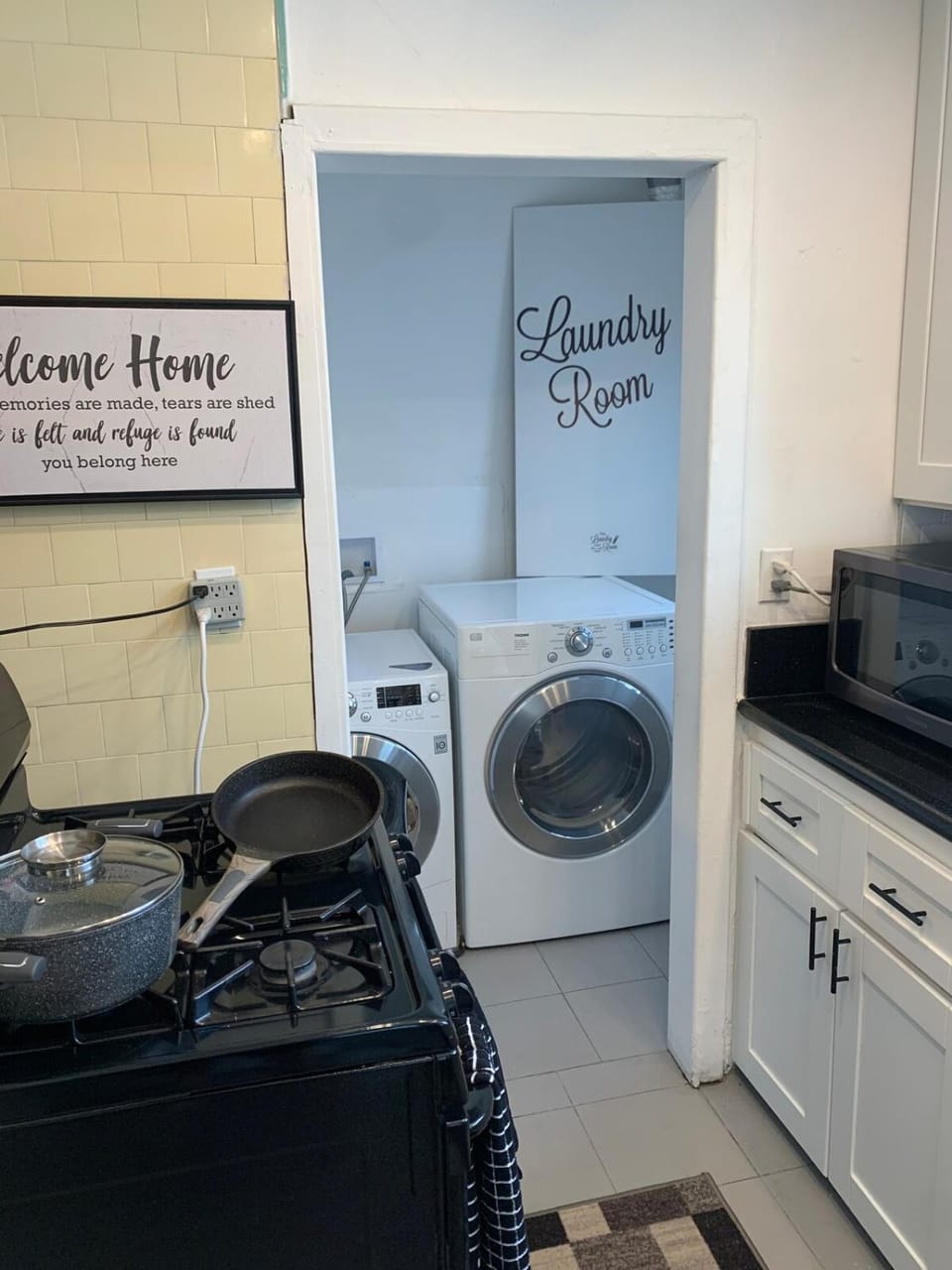 Cozy Spacious, free parking, near it all House in South Gate