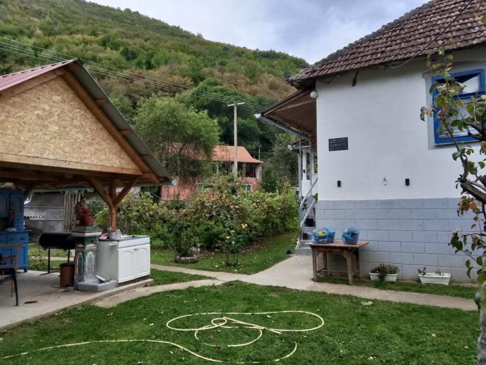Seosko turisticko domacinstvo Milanovic Apartment in Serbia