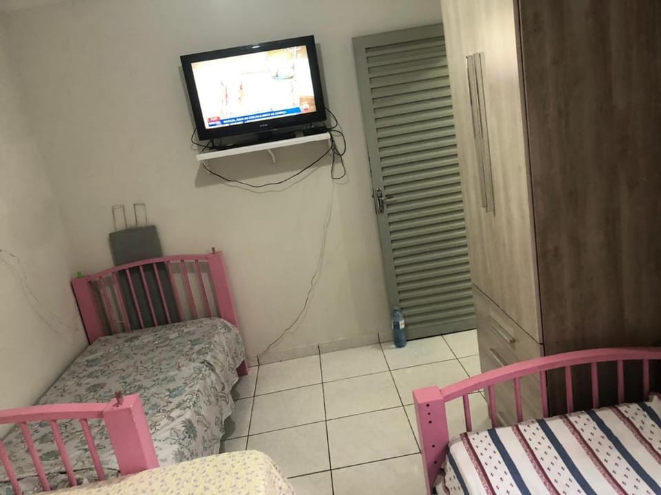 kitnet Totalmente mobiliada para até 4 pessoas próx ao centro de BauruSP- C4 Apartment in Bauru