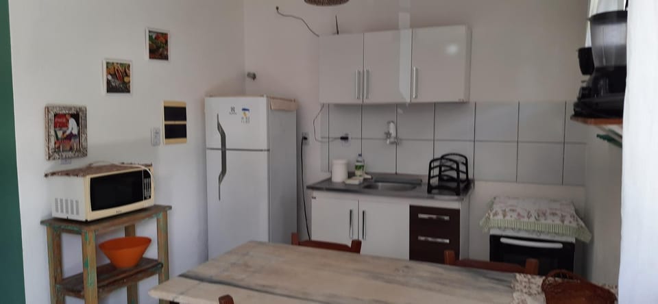 Kitchen or kitchenette, minibar, pet friendly, stove, toaster