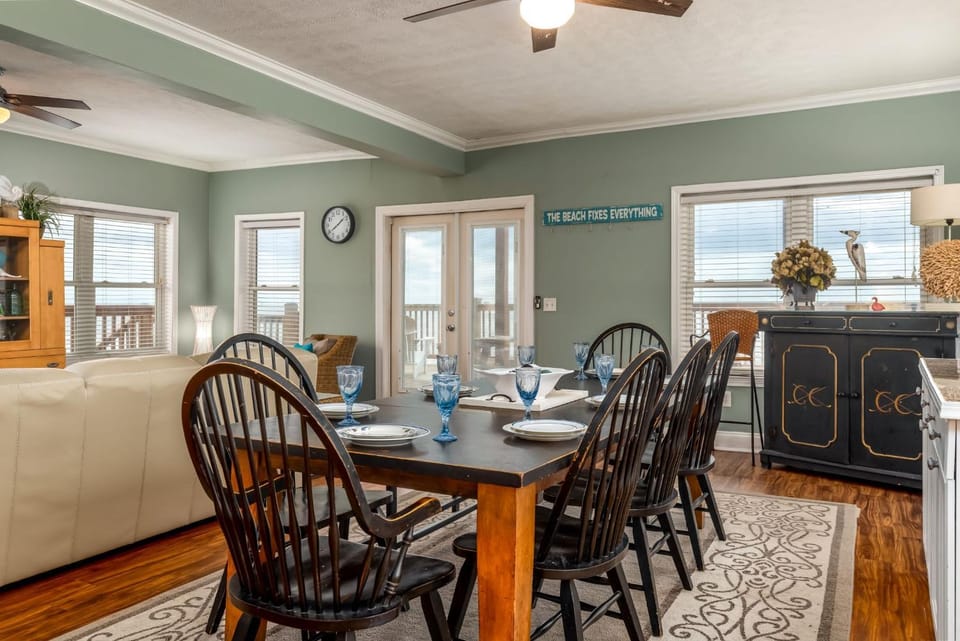 These are the Days House in Dauphin Island