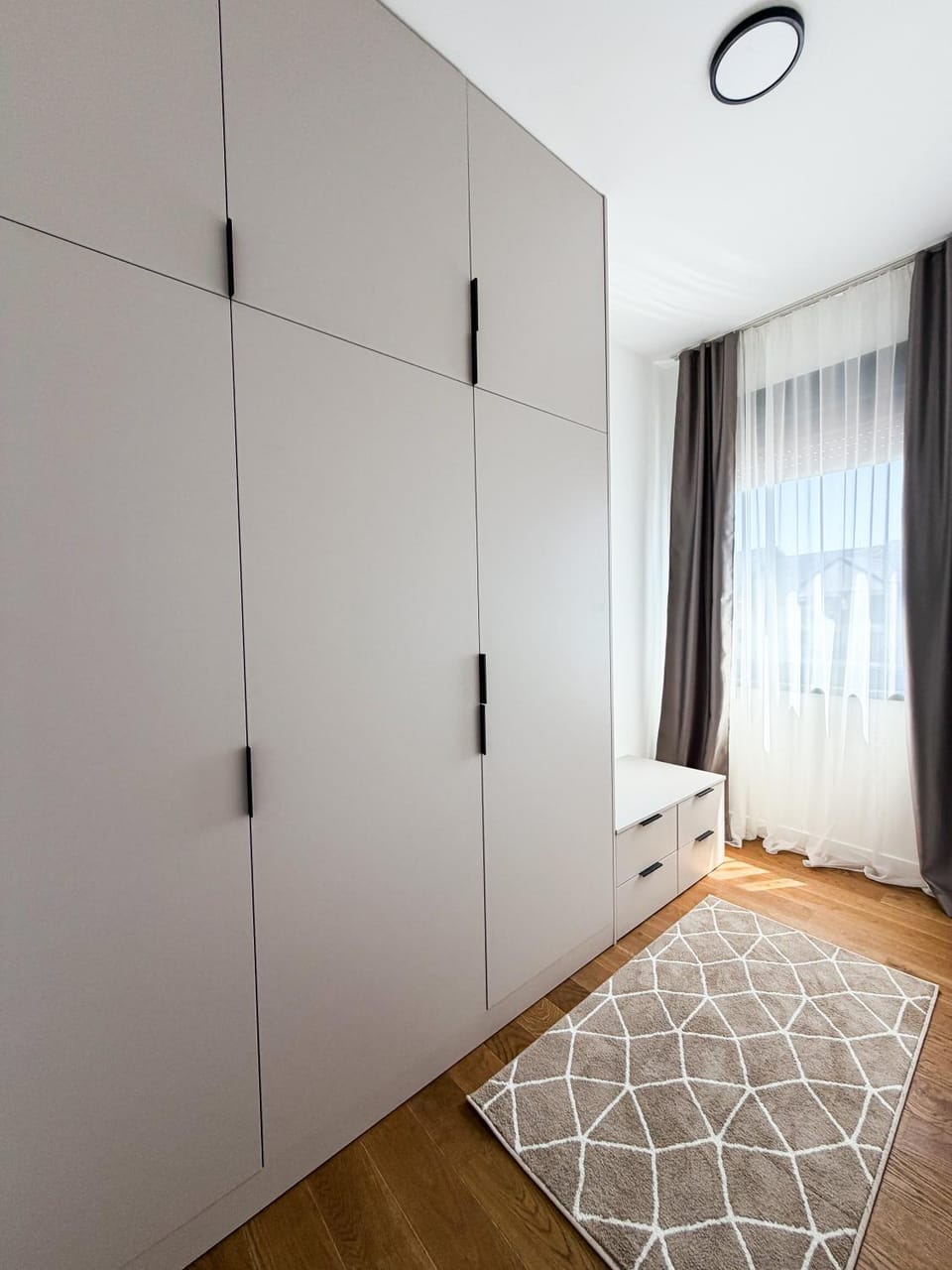 Bedroom, wardrobe