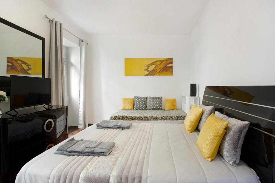 Living room, Bedroom