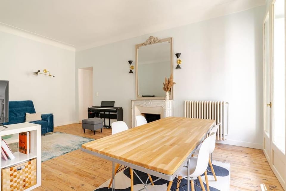 Appartement cosy hypercentre T3 Graslin Apartment in Nantes