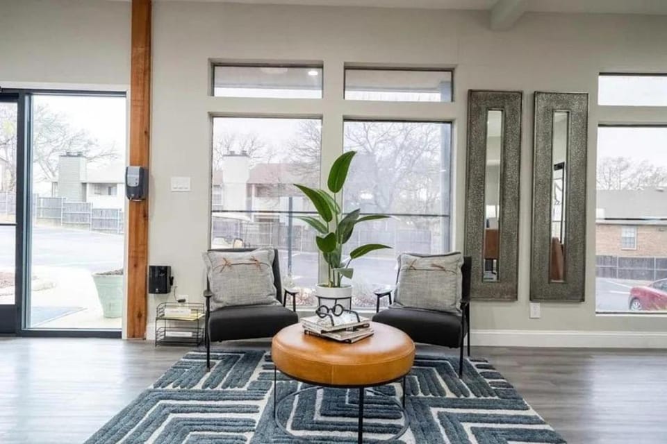 Landing at The Biltmore - 1 Bedroom in North Arlington Apartment in Arlington