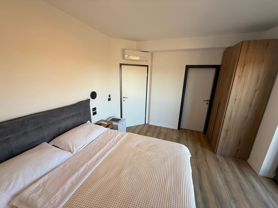 Funtana Rooms without kitchen with pool and parking Apartment in Istria County