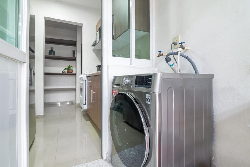 A102 - 1 BR - 1 BTh Apartment in Mexico City