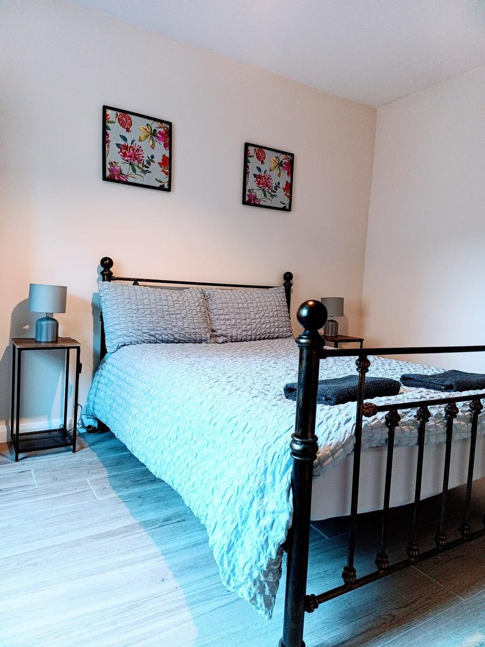 City centre B Apartment, parking, sleeps 6 Apartment in Belfast