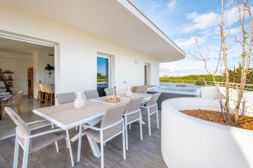 Le SALTA Apartment in La Grande-Motte