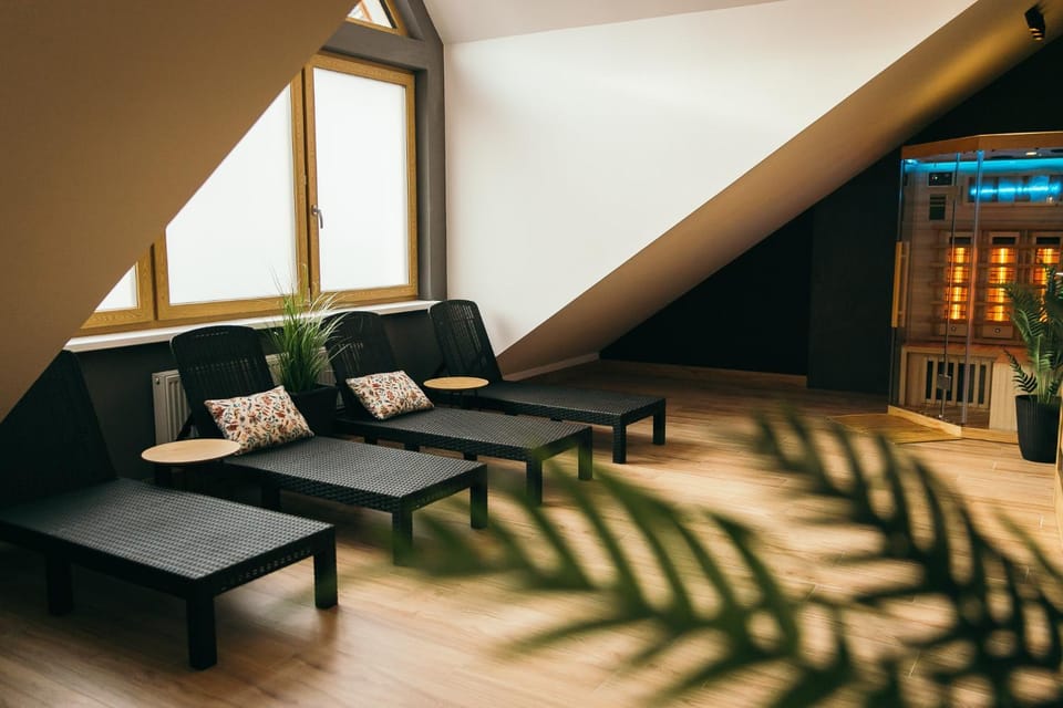 Sauna, Seating area