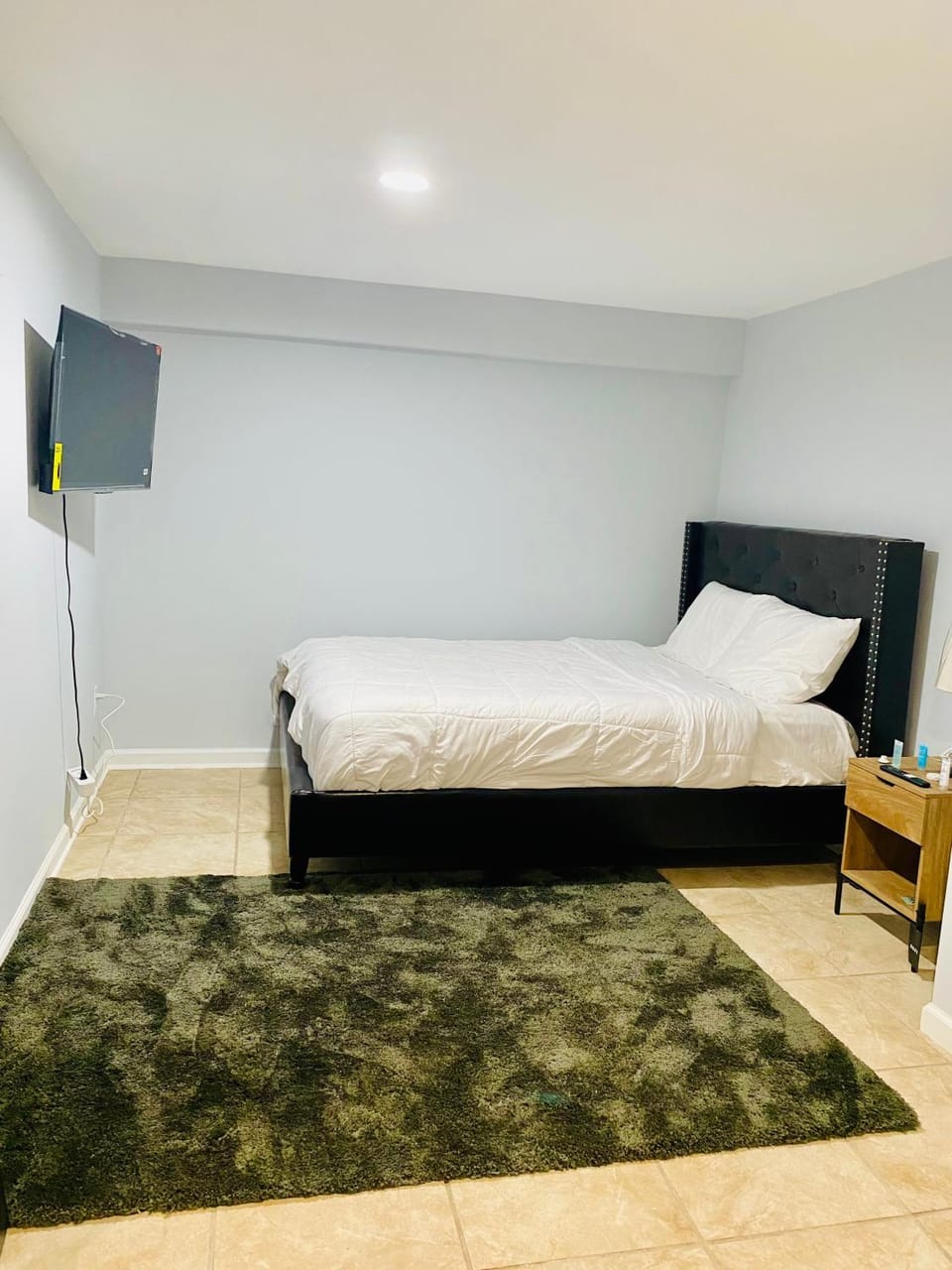 2 Bedroom Lower level Unit 1 & Half Bath Laurel MD #1 Apartment in Laurel