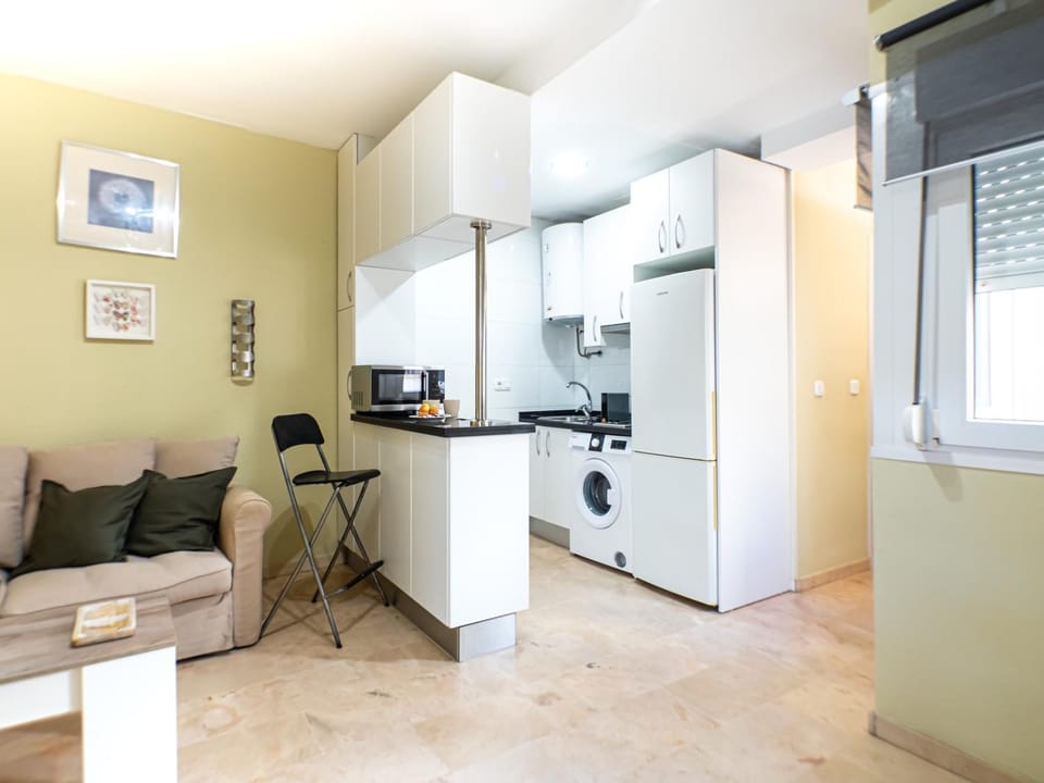 Kitchen or kitchenette, Living room, Dining area