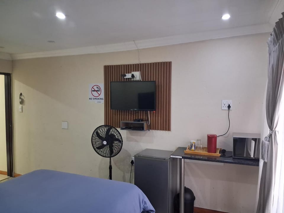 Eazistay Motel - Letlhabile Bed and Breakfast in Gauteng