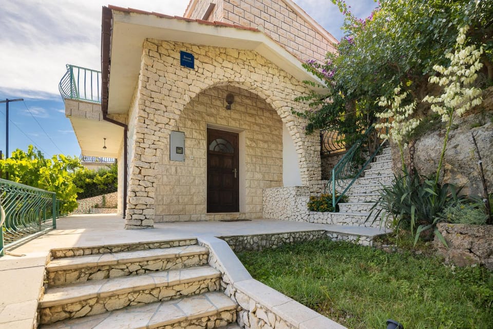 Property building, Garden