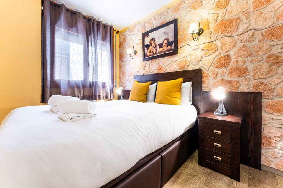 Barthe Holidays I Apartamento rústico en El Tarter 6PAX I Gran terraza con vistas al valle, ideal para familias o grupo, Parking I Rossinyol Apartment in El Tarter