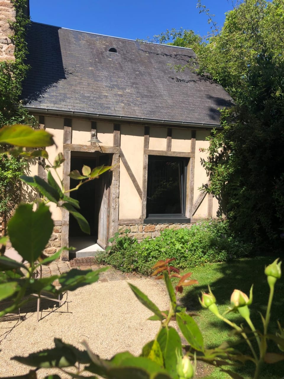 Le Clos du Mont Jarry House in Normandy