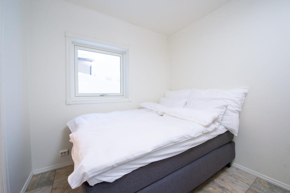 Cozy Apartment in the Heart of Tromsø "North" unit Apartment in Tromso