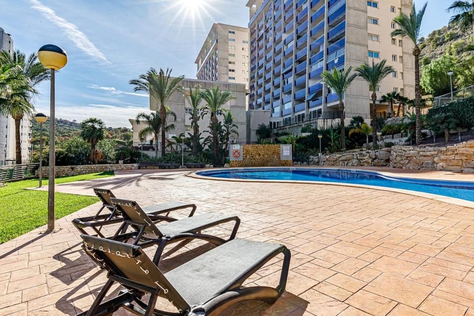 Apartamento en Villajoyosa Benidorm con Gimnasio y Spa Apartment in Marina Baixa