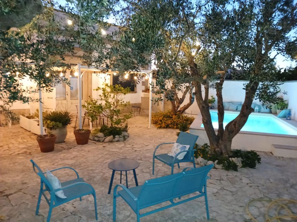 Patio, Garden, Garden view
