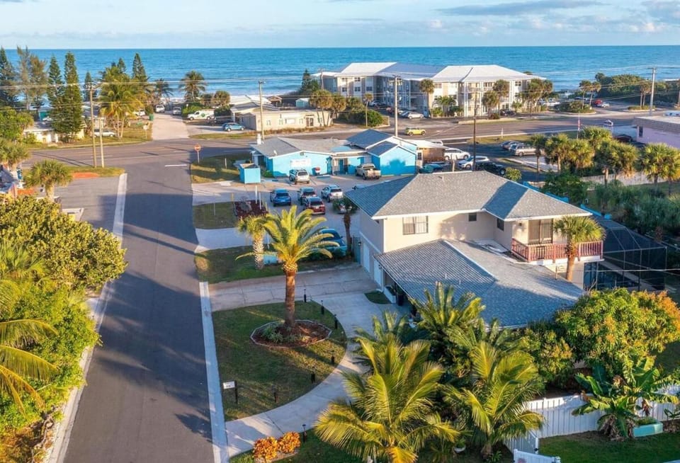 Beach, Sea view, Street view