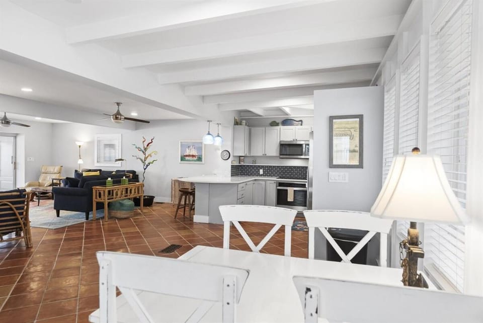 Oceanfront Oasis Beach House - Pet Friendly House in Vilano Beach