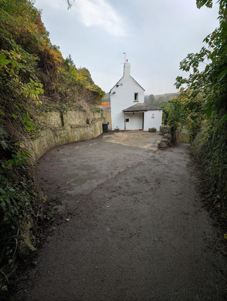 Trillis Cottage House in Stroud District