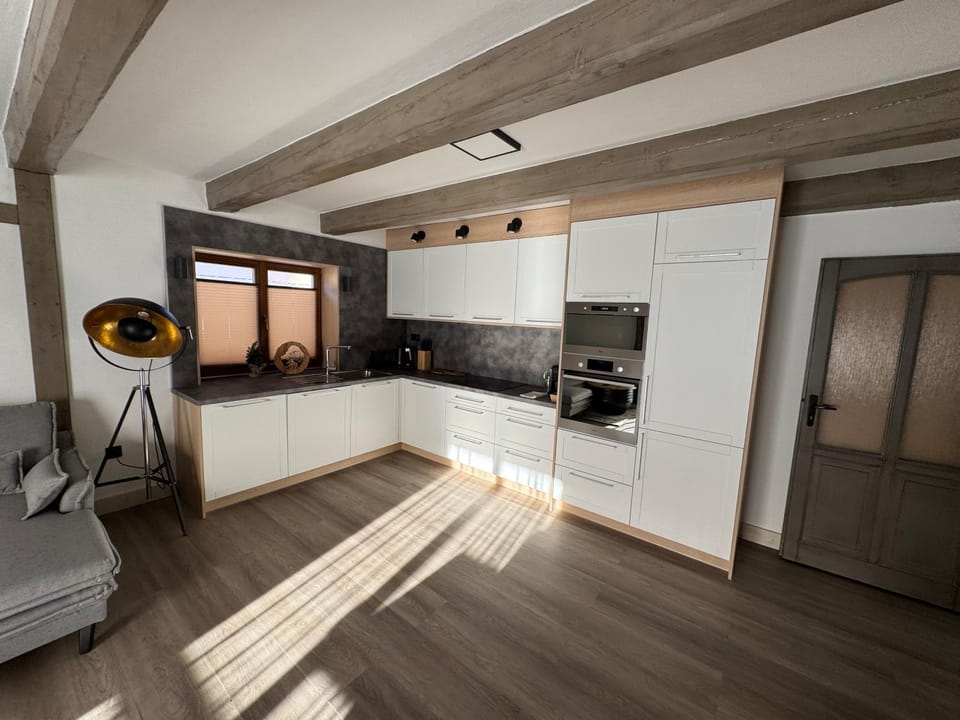 Kitchen or kitchenette, oven, stove