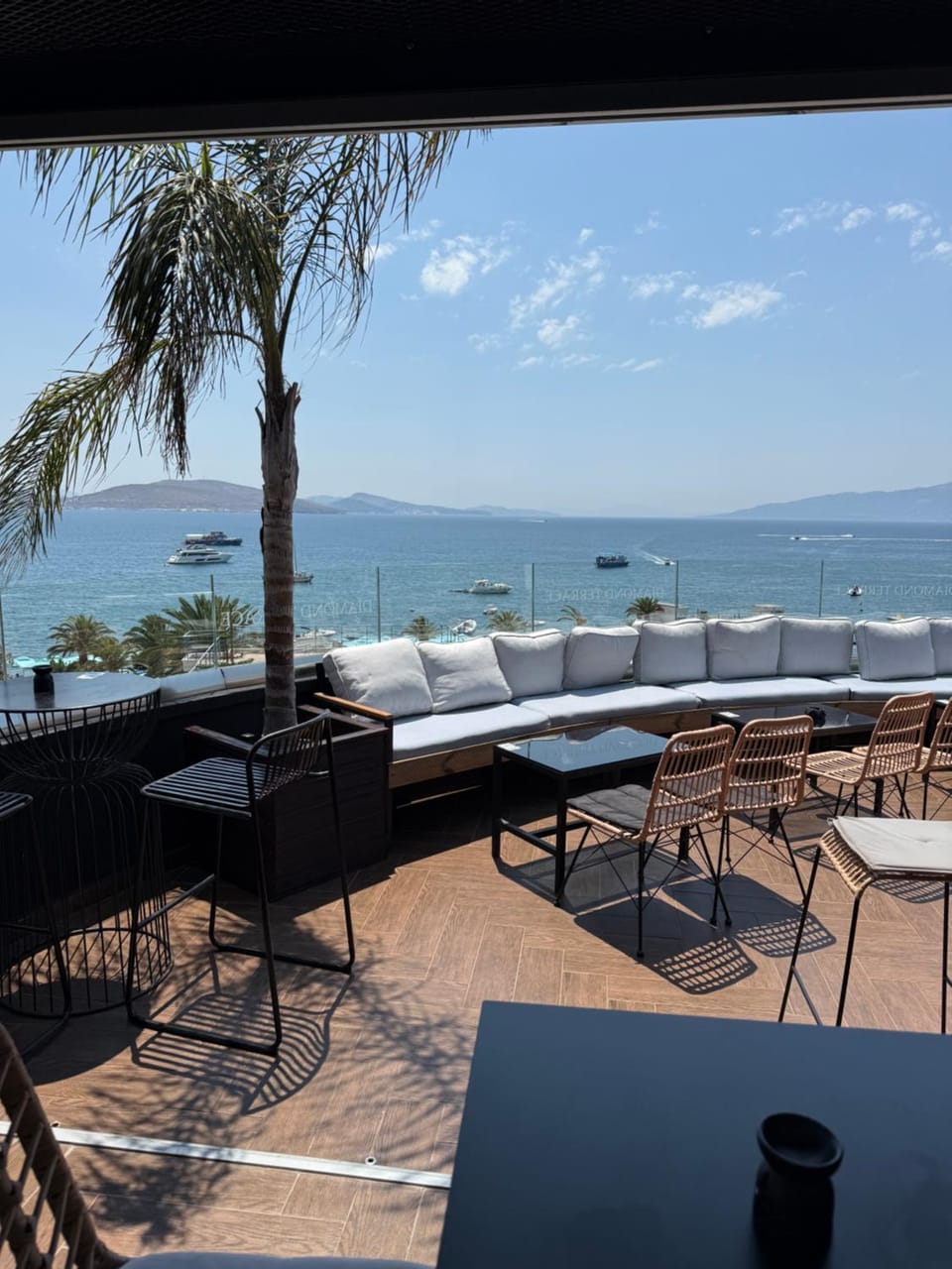 Restaurant/places to eat, View (from property/room), Balcony/Terrace, Breakfast