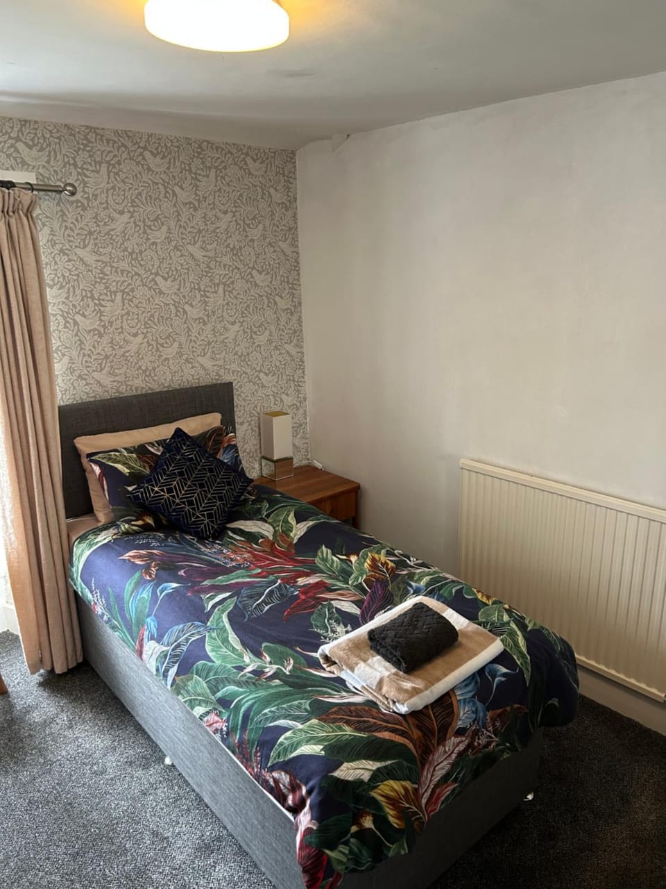 Holland arms hotel Hotel in Wales