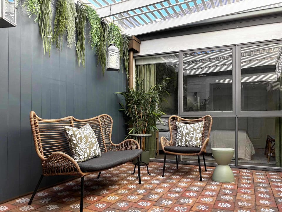 Seating area