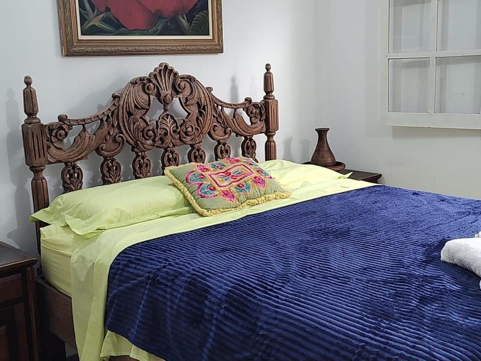 Bed, wedding