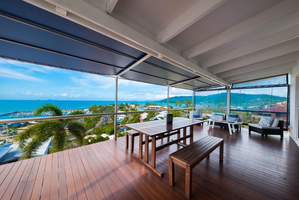 Nautilus On The Hill - Airlie Beach House in Airlie Beach