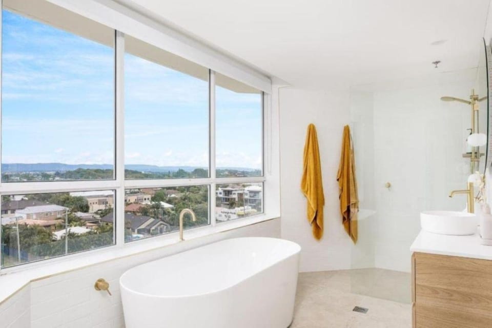 Bathroom, Bath