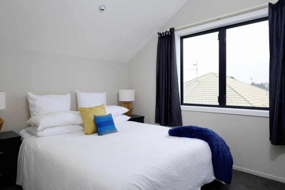 Mt Maunganui White House House in Bay Of Plenty