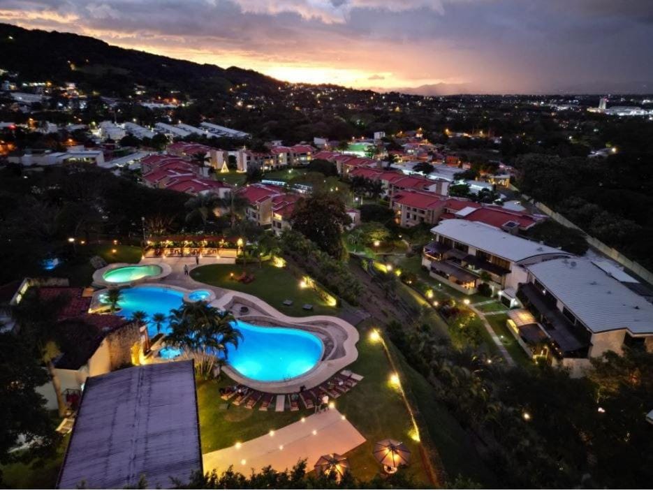 Property building, Night, Natural landscape, Bird's eye view, Pool view, Swimming pool, Swimming pool, Sunset
