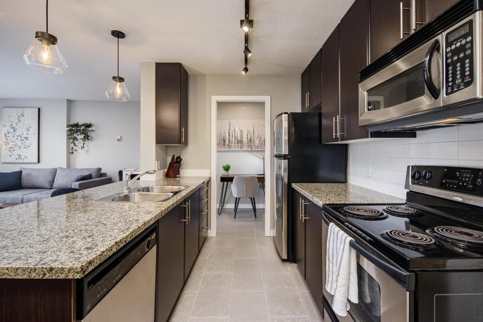 Kitchen or kitchenette