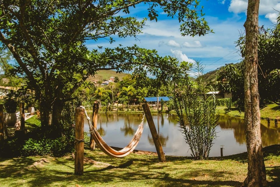 Seating area, Lake view, Area and facilities
