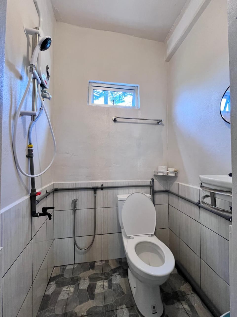 Shower, Bathroom, bidet