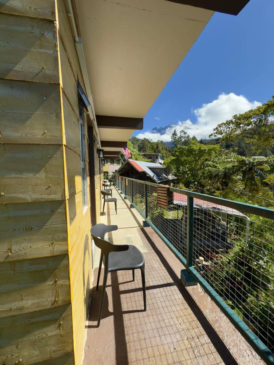 Property building, Day, Natural landscape, View (from property/room), Balcony/Terrace, Mountain view