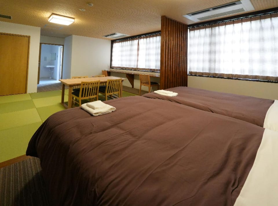 Natural Hot Spring Villa MOTONOYU Hotel in Japan