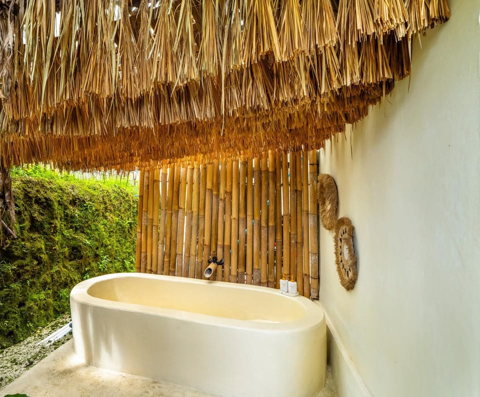 Bathroom, Bath