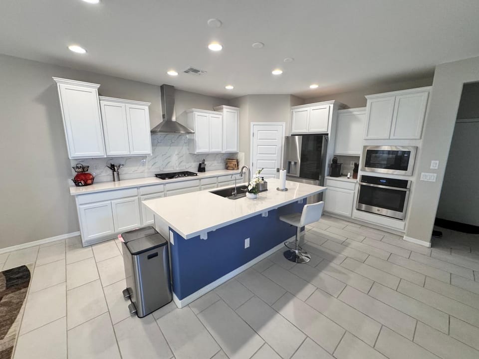 Private Guest Rooms in Laveen, Near South Mountain & Downtown Phoenix Vacation rental in Laveen Village