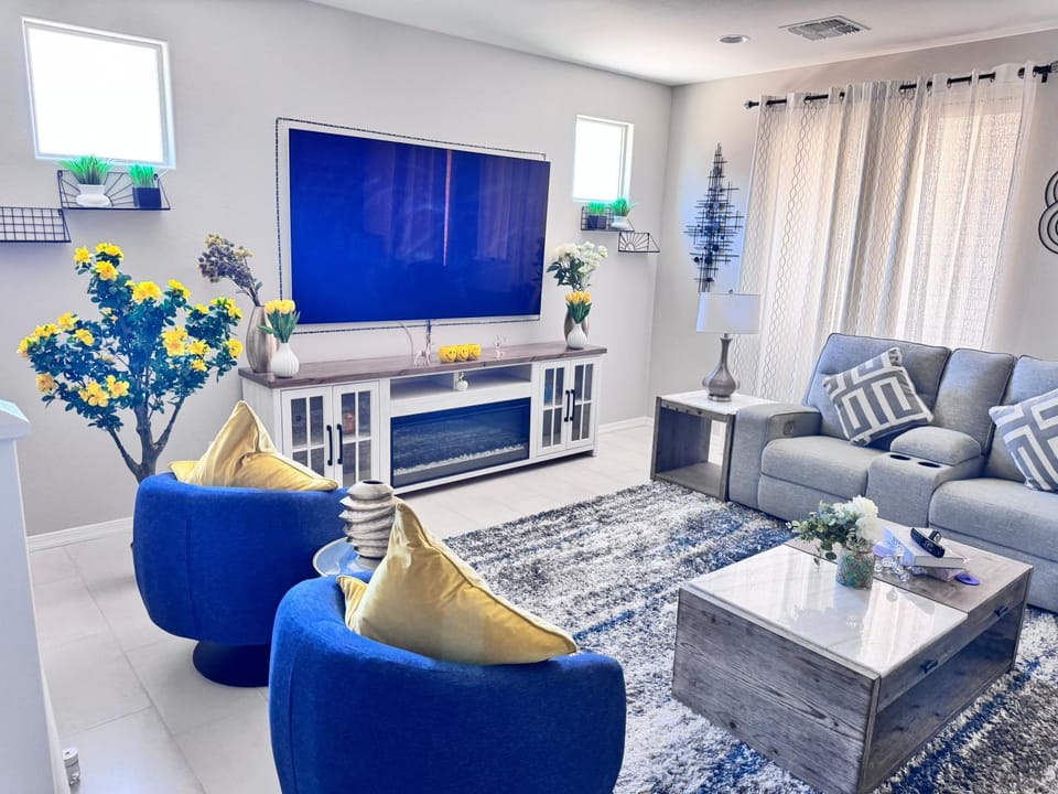 Private Guest Rooms in Laveen, Near South Mountain & Downtown Phoenix Vacation rental in Laveen Village