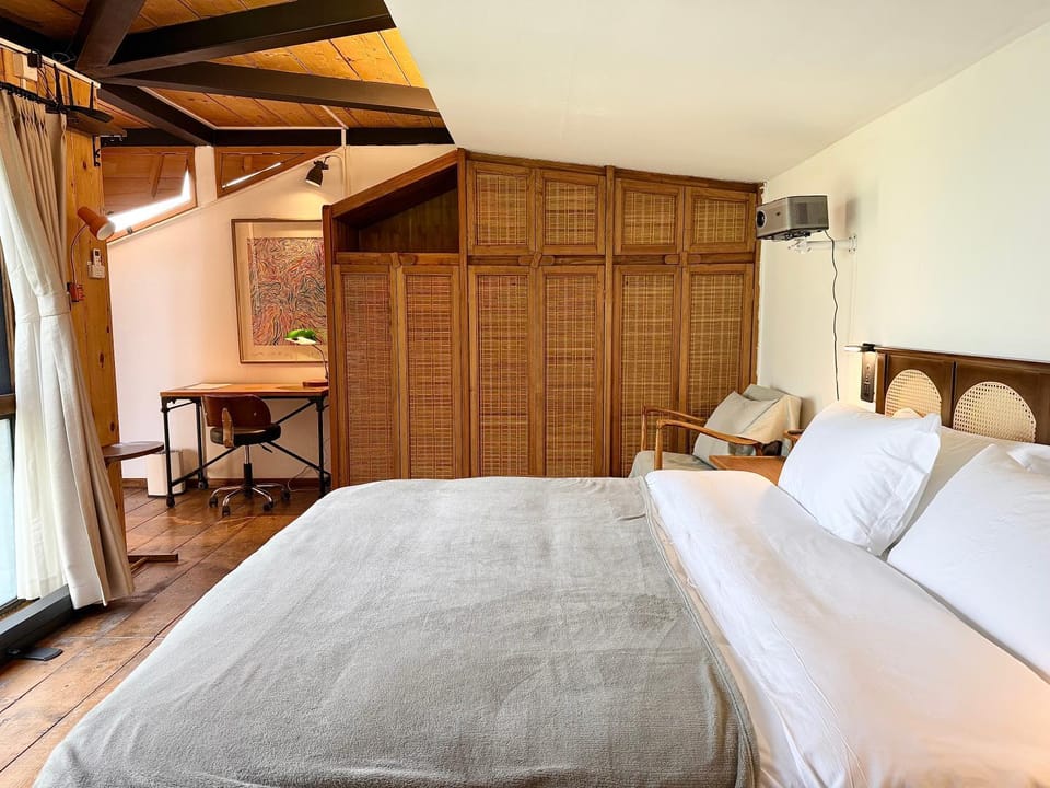 Natural landscape, Bedroom