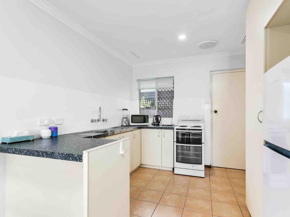 oven, stove, kitchen