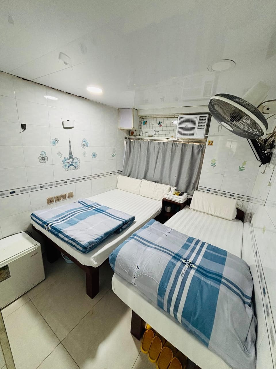 GLOBAL INN RECEPTION FLAT c 4 13 TH FLOOR BLOCK C Bed and Breakfast in Hong Kong